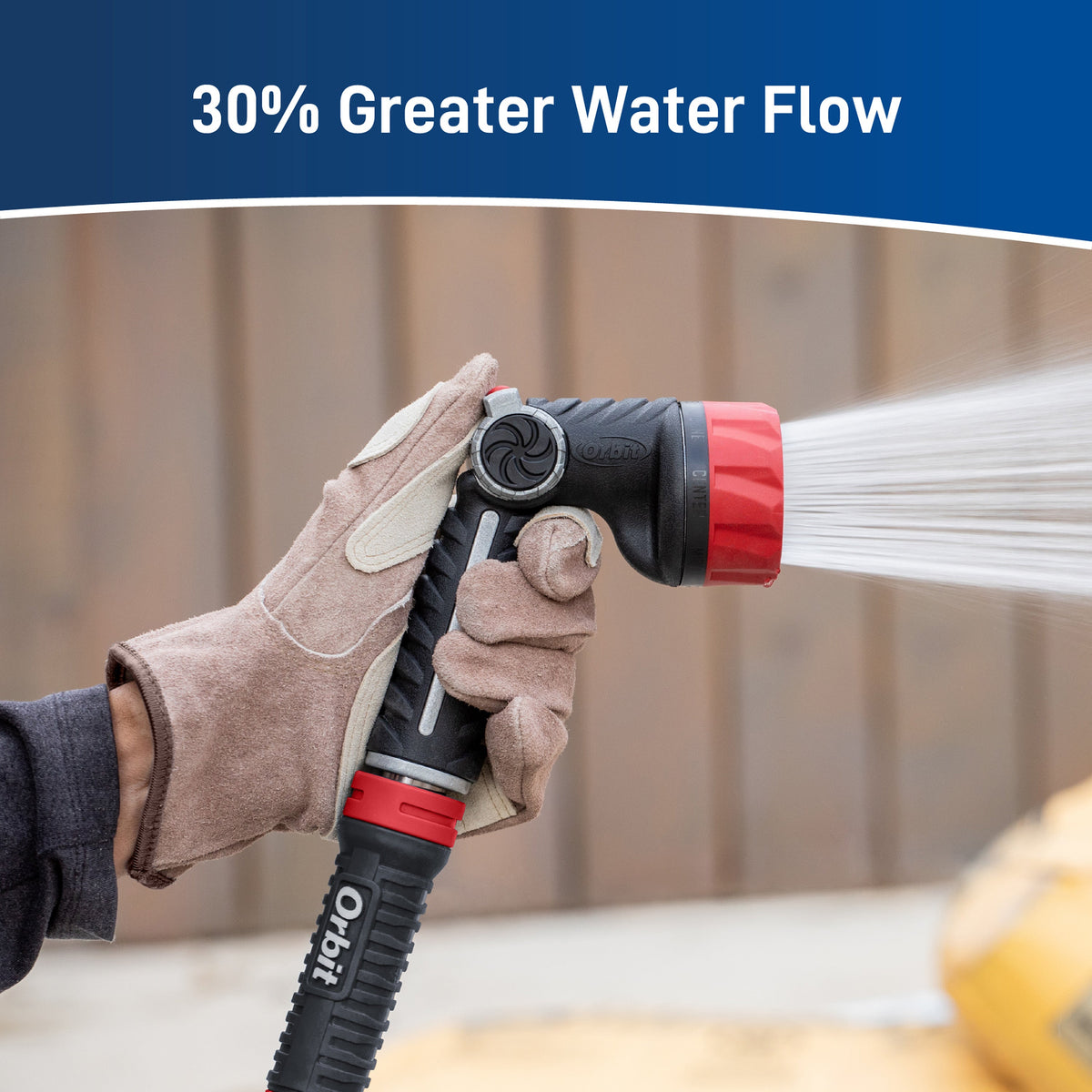 Orbit thumb control hose nozzle with multiple spray patterns