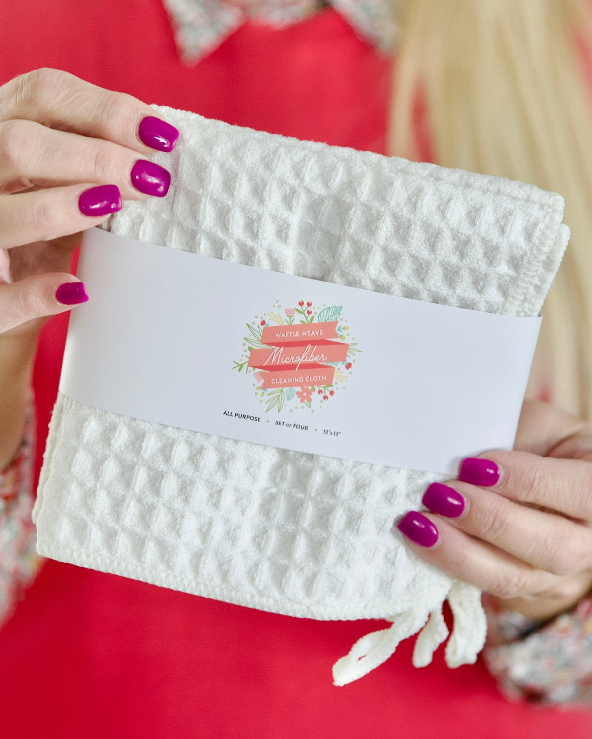 Reusable microfiber cleaning cloths for kitchen counters and glass
